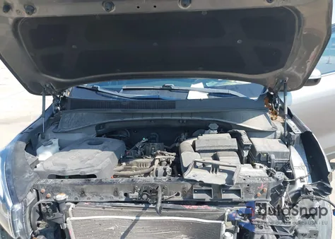 2018 Kia Sorento 2.4L Lx из США, поврежденный, VIN 5XYPG4A37JG381576